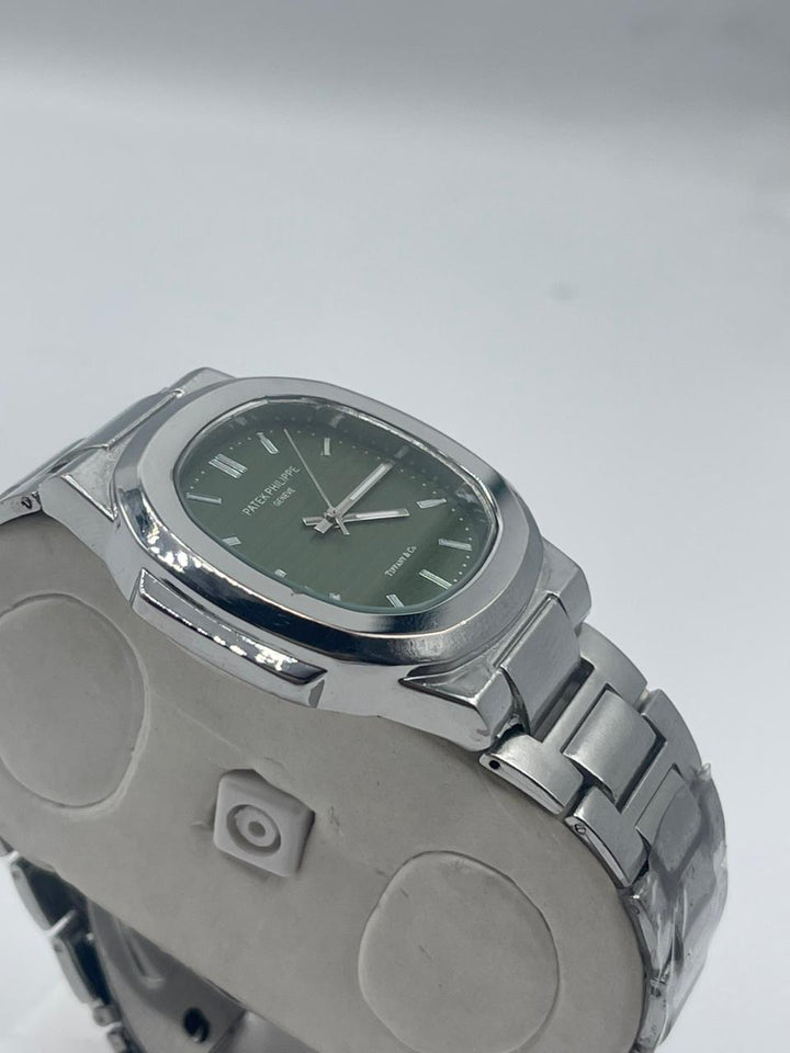 PATEK PHILIPE Watch For Men's Steel Back And Water Resistant