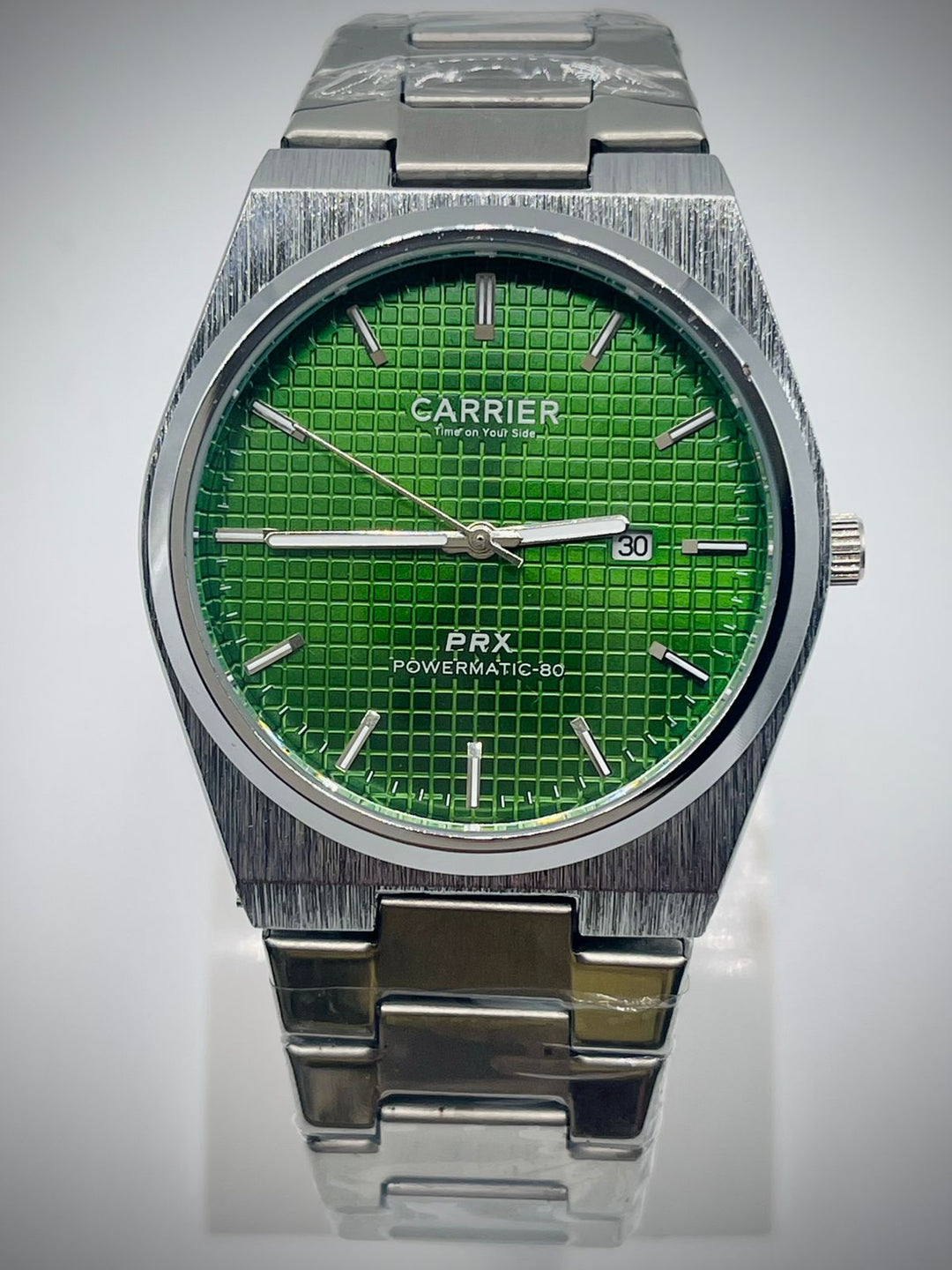 WATCH  Full Water Resistant & Top quality