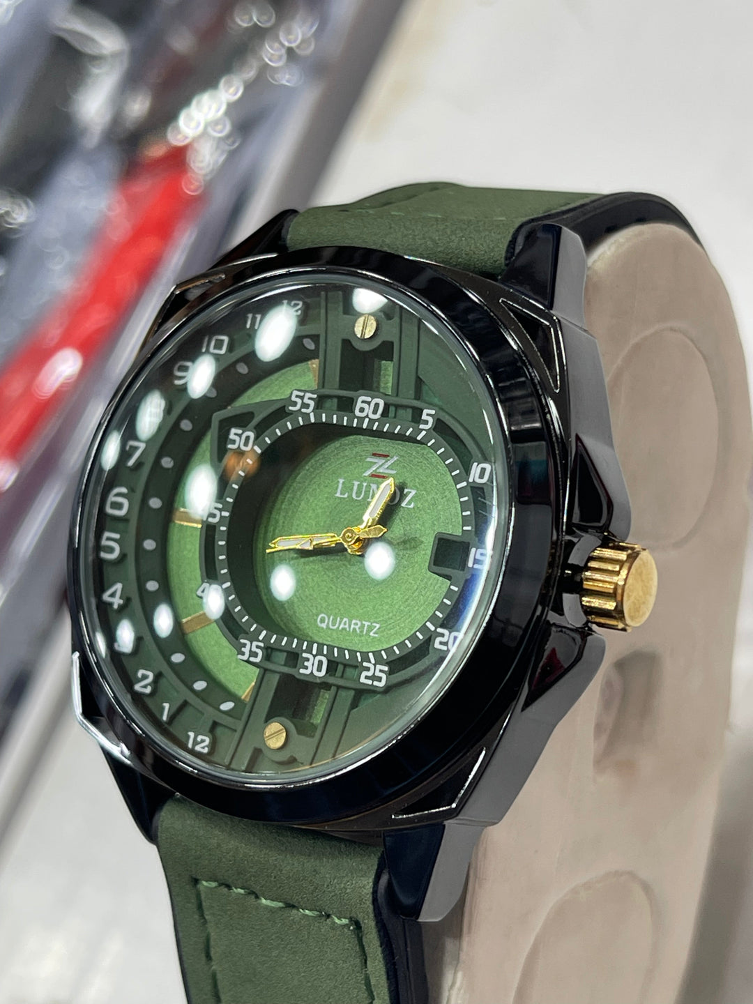 LUNOZ Watch For Men's Water resistant & Steel Back