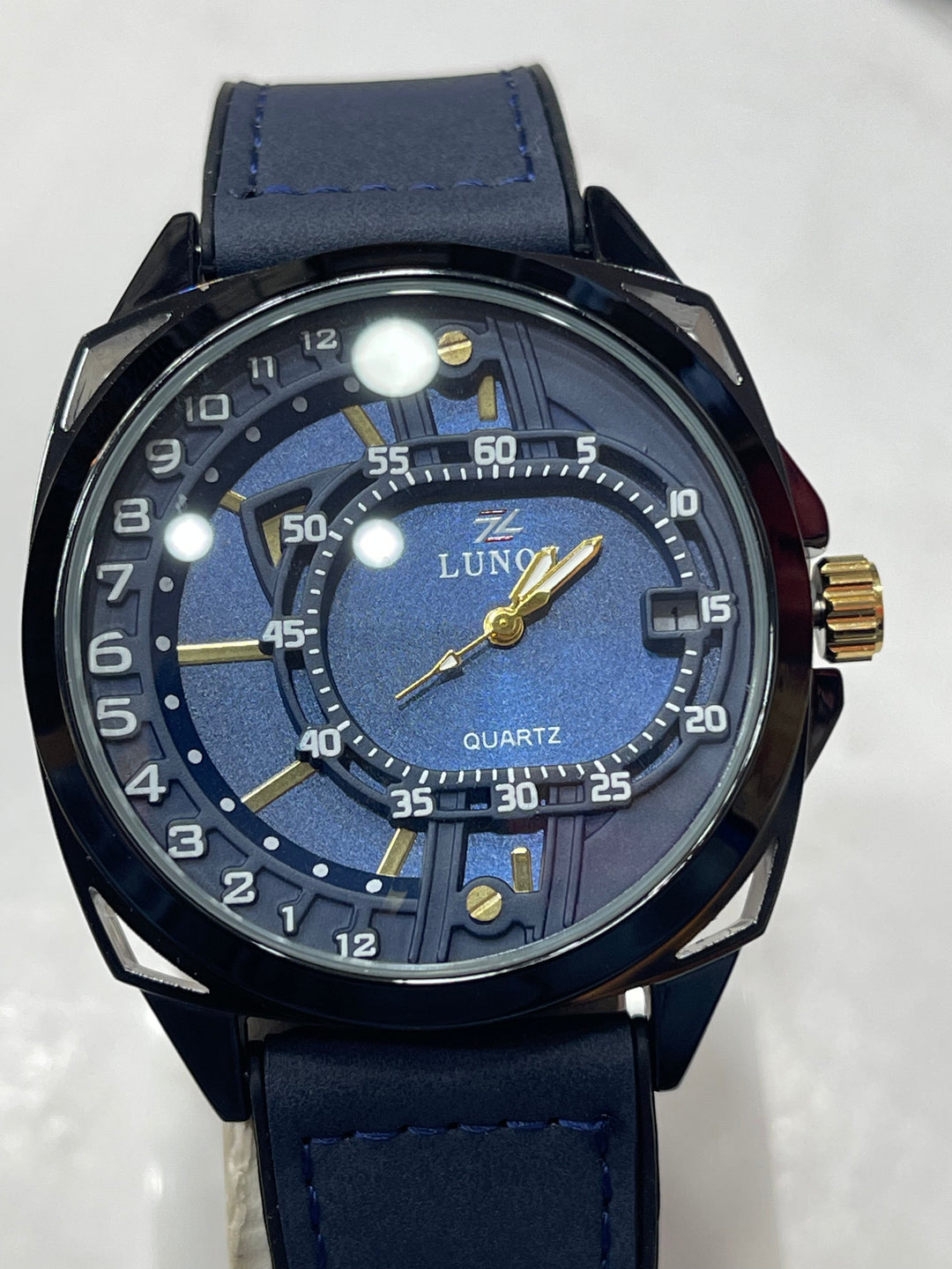 LUNOZ Watch For Men's Water resistant & Steel Back