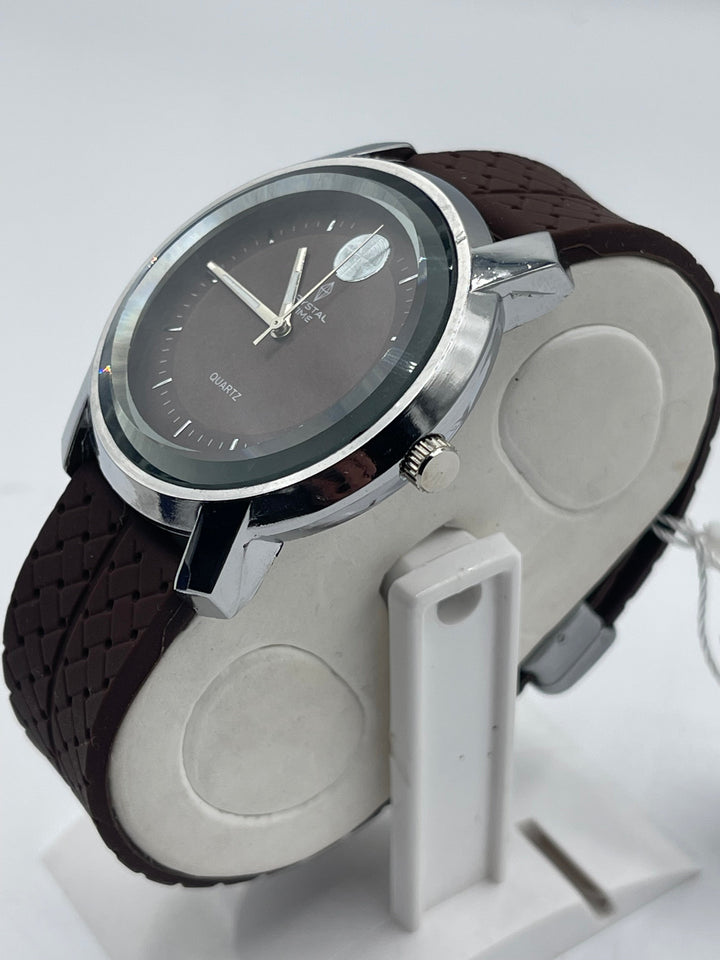 CRYSTAL Watch For Men's Water resistant & Steel Back