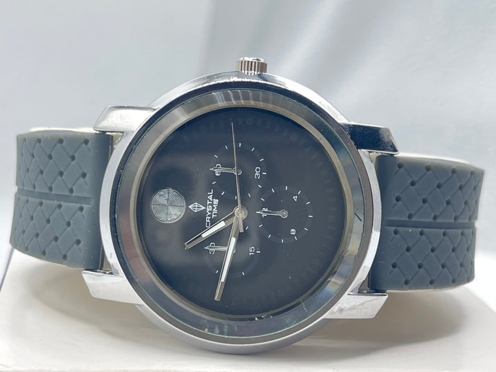 CRYSTAL Watch For Men's Water resistant & Steel Back