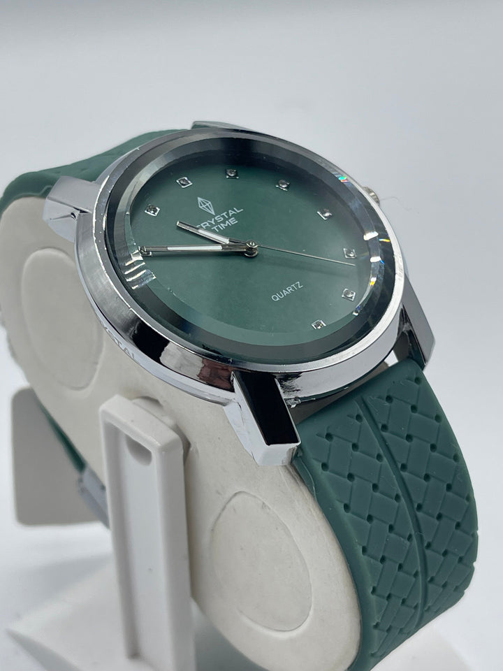 CRYSTAL Watch For Men's Water resistant & Steel Back