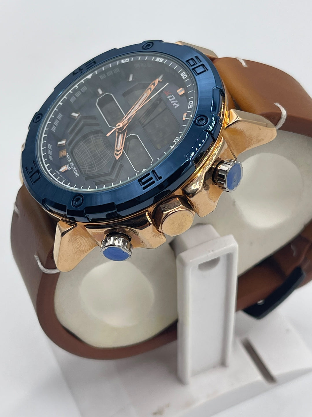 Watch For Men's Water resistant & Steel Back