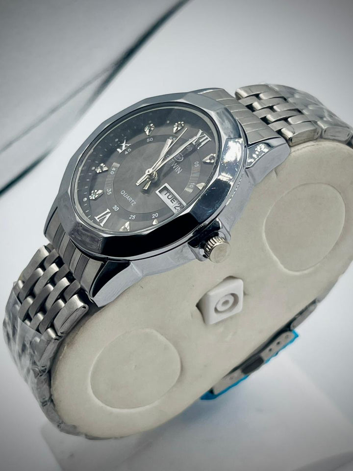 Watch For Men's Water resistant & Steel Back