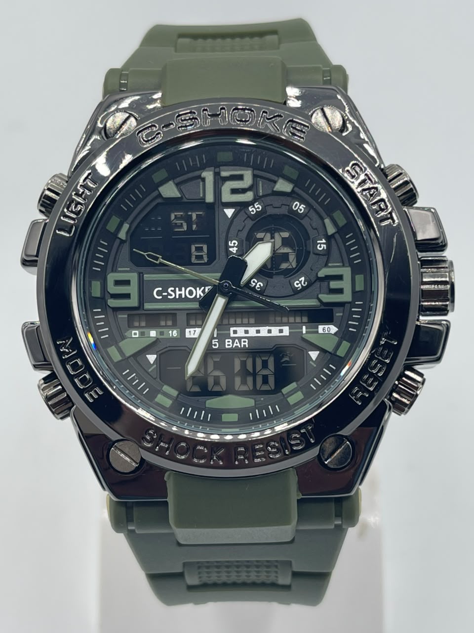 watch  steel dial and steel back water resistant and rubber strap high quality