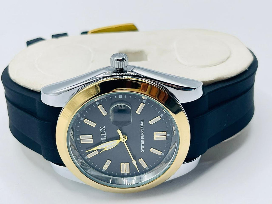 WATCH Men's Water resistant & Steel Back