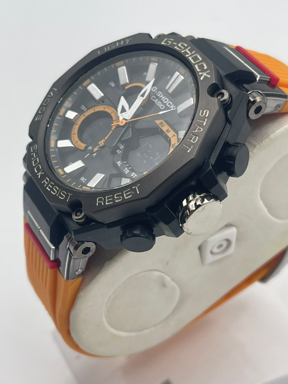 Watch For Men's Water resistant & Steel Back