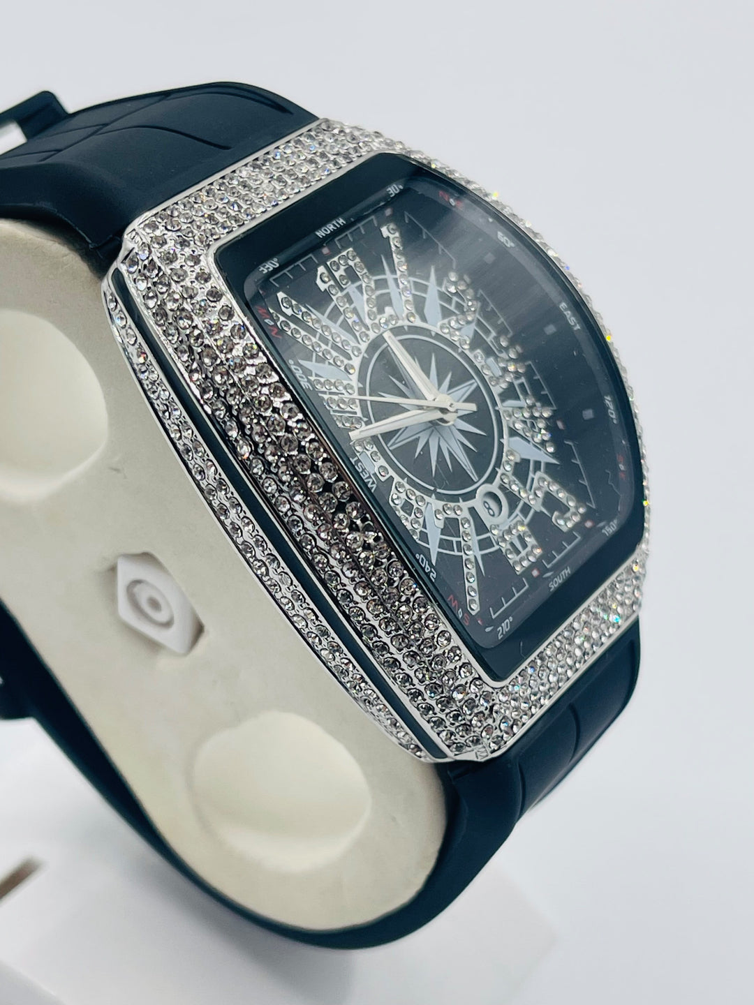 Watch For Men's Water resistant & Steel Back